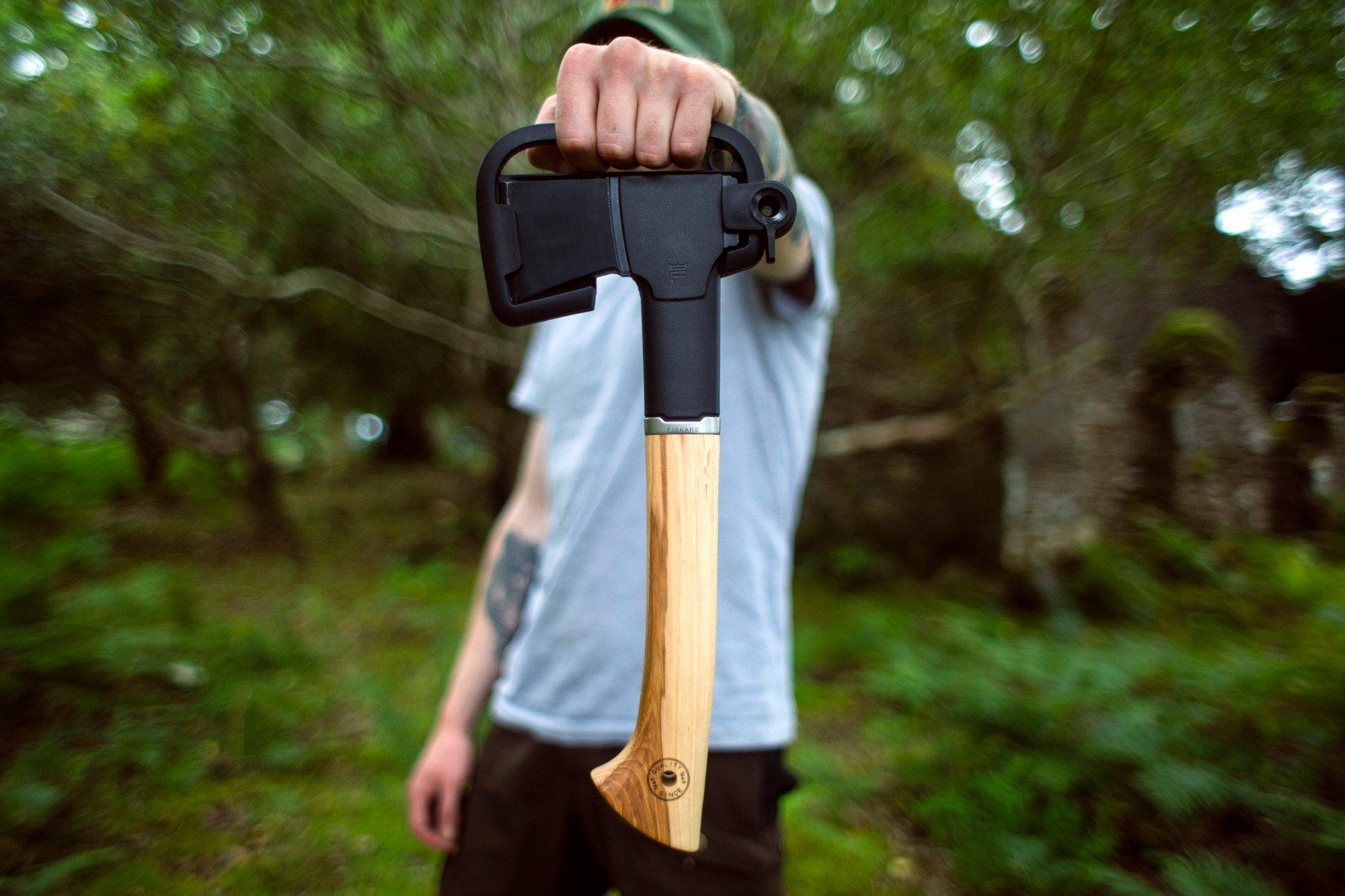 Expert Review Fiskars Norden N7. Knivesandtools.com